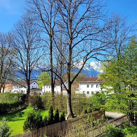 Burg-apartment * Гармиш-Партенкирхен